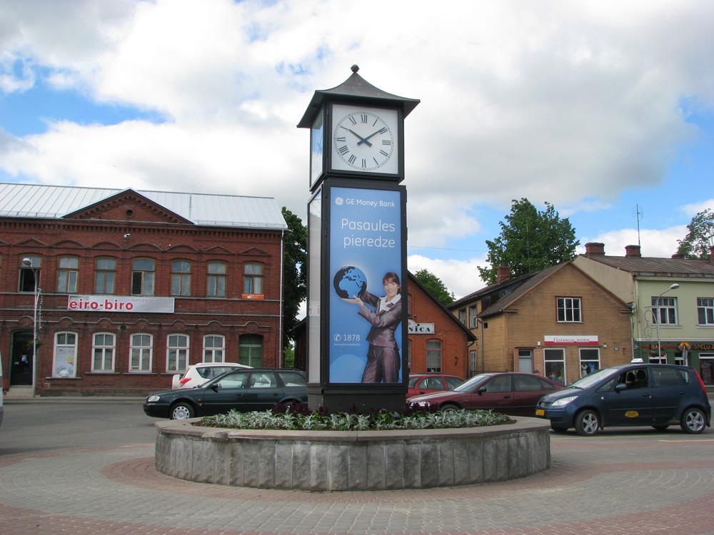 Jekabpils, pilsētas 4-pusīgais pulkstenis 
